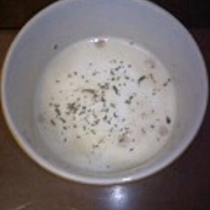 粉末のコーンスープ代用で作りました（謝）
豆乳で作るコーンスープもいいですネ！美味しかったです☆
ごちそうさまでした♪